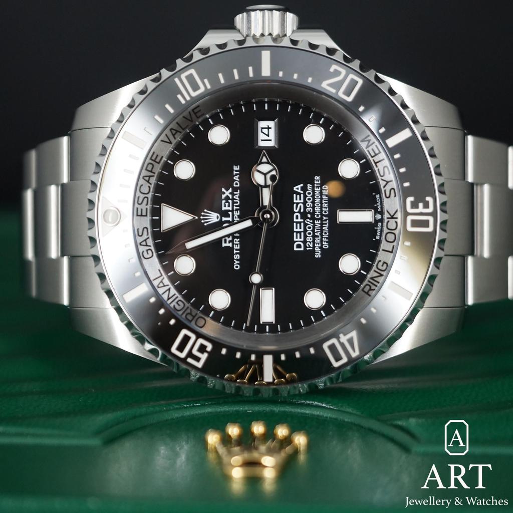 New Rolex Sea-Dweller 44mm 136660