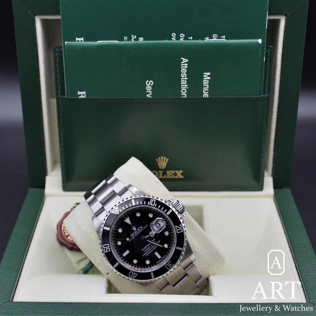 Pre-Owned Rolex Submariner 40mm 16610
