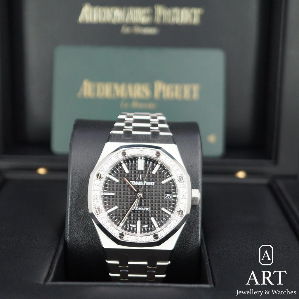 Pre-Owned Audemars Piguet Royal Oak 37mm 15451ST.ZZ.1256ST.01