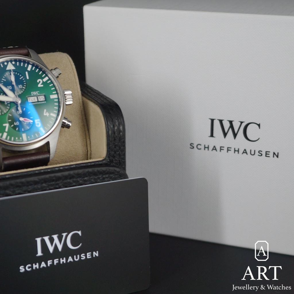 Pre-Owned IWC Pilot's Chorograph 43mm IW378005