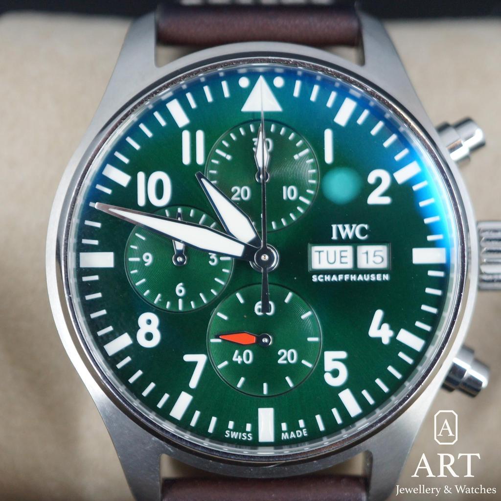 Pre-Owned IWC Pilot's Chorograph 43mm IW378005