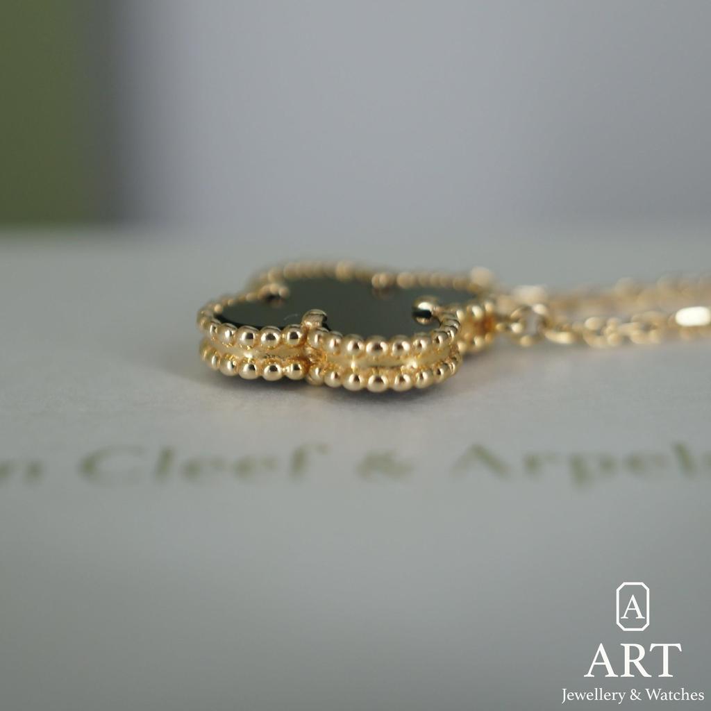 Pre-Owned Van Cleef & Arpels Alhambra Pendant VCARA45800