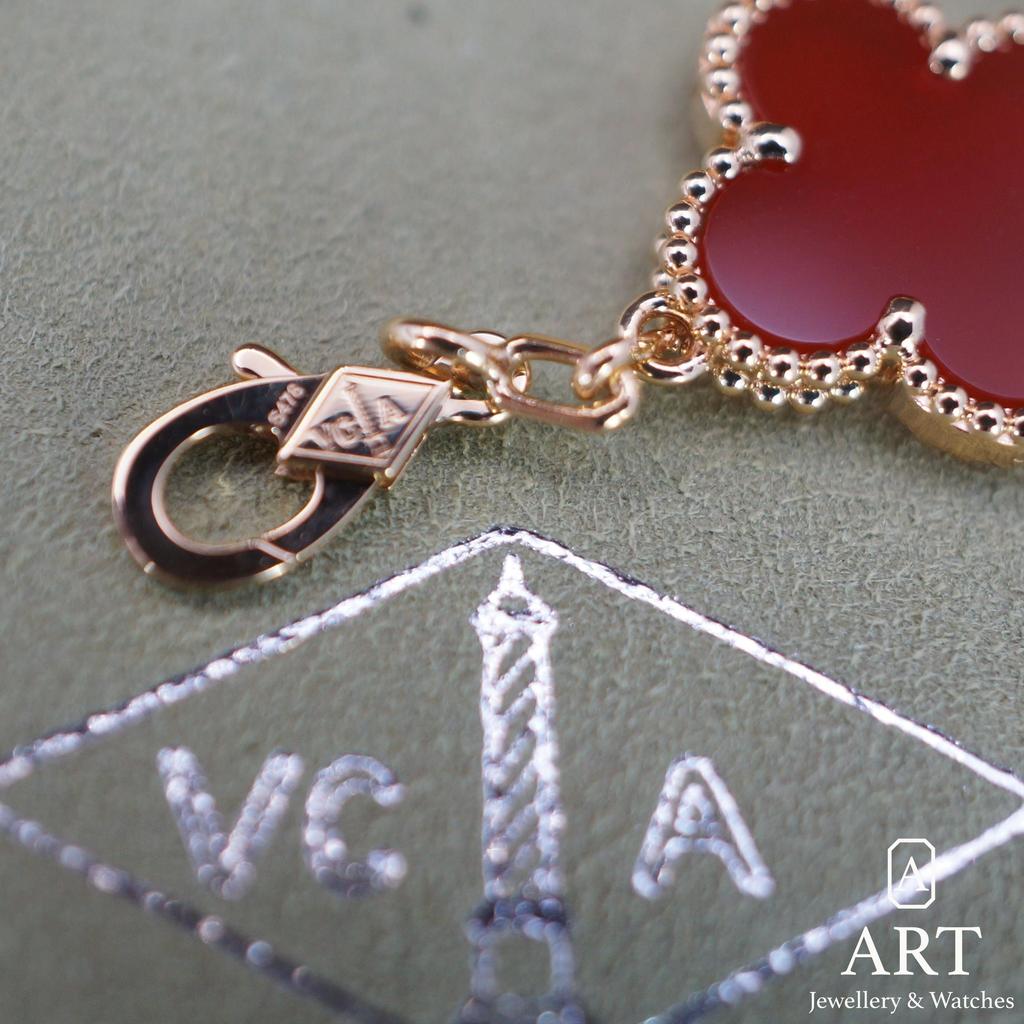 New Van Cleef & Arpels Vintage Alhambra VCARD35500