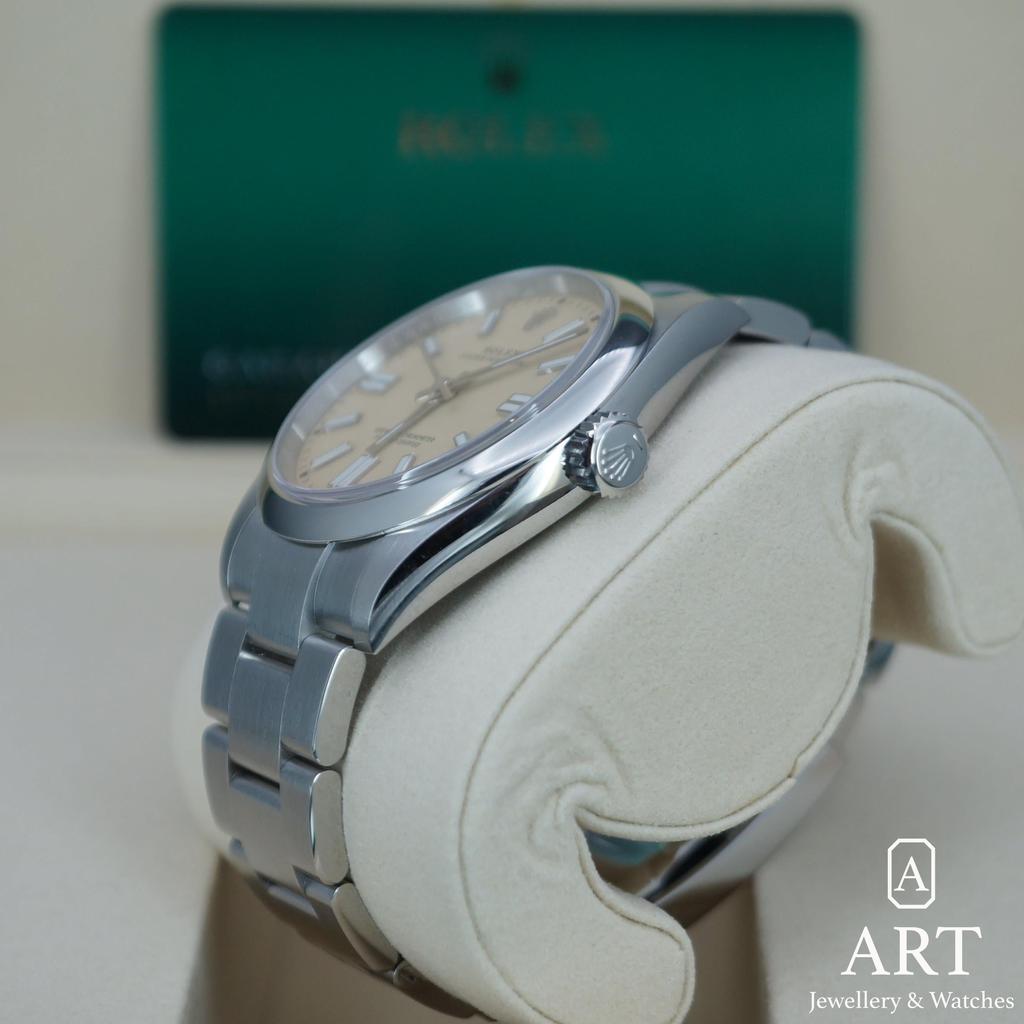 New Rolex Oyster Perpetual 41mm 134300