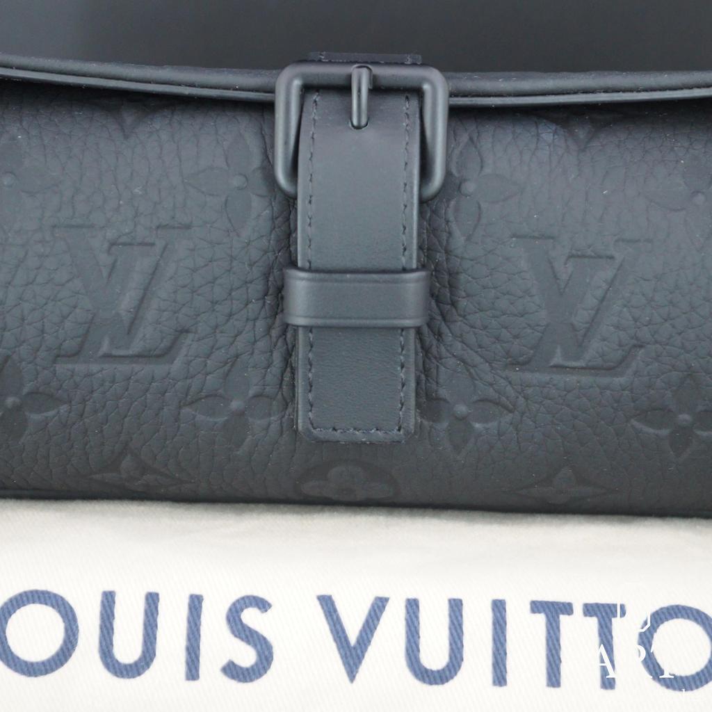 Pre-Owned Louis Vuitton Monogram Taurillon Watches Case
