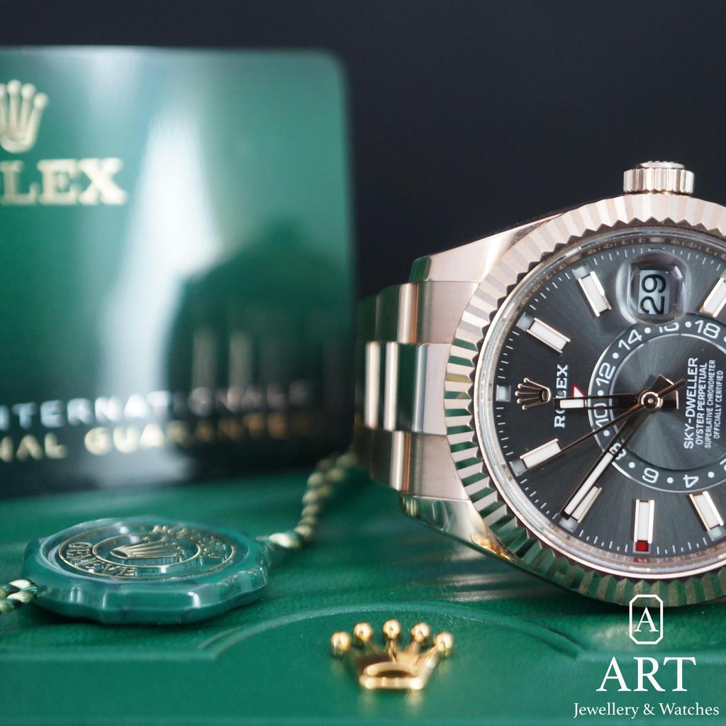 Pre-Owned Rolex Sky-Dweller 42mm 336935