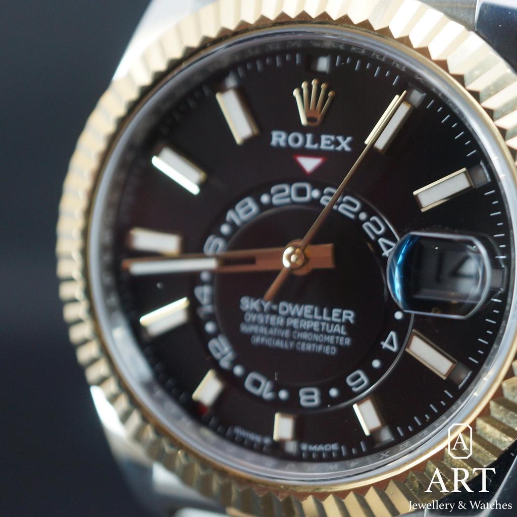 Pre-Owned Rolex Sky-Dweller 42mm 336933