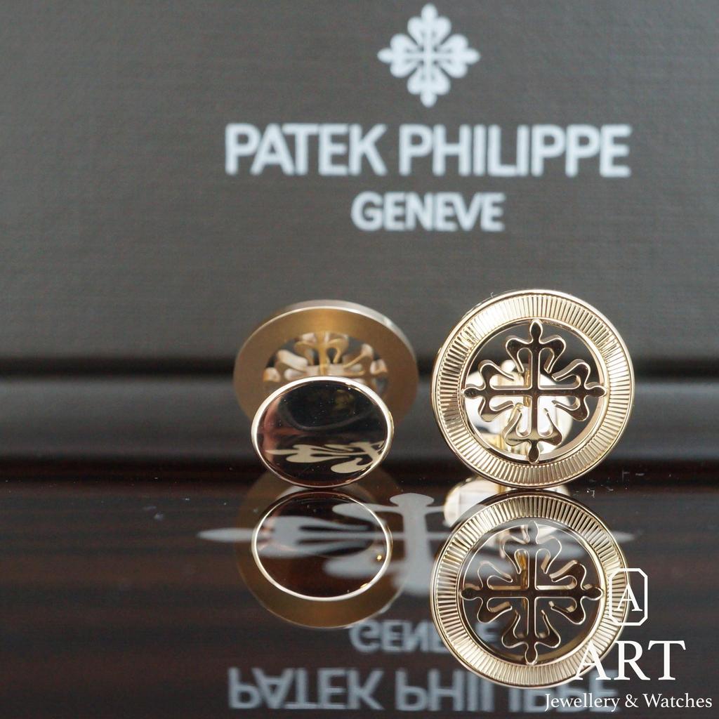 Pre-Owned Patek Philippe Calatrava Cuff Rings 205.9089J3-001