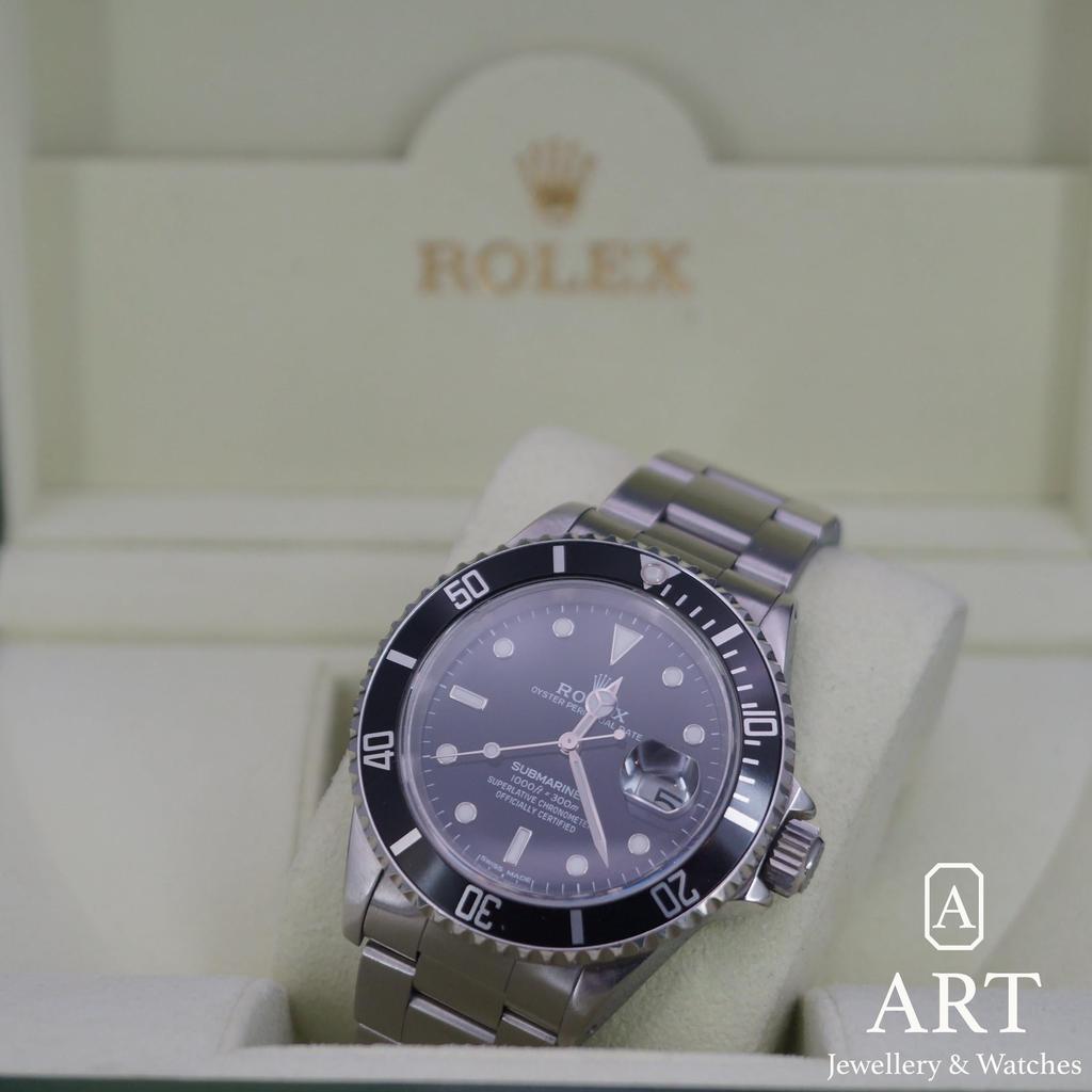 Pre-Owned Rolex Submariner 40mm 16610