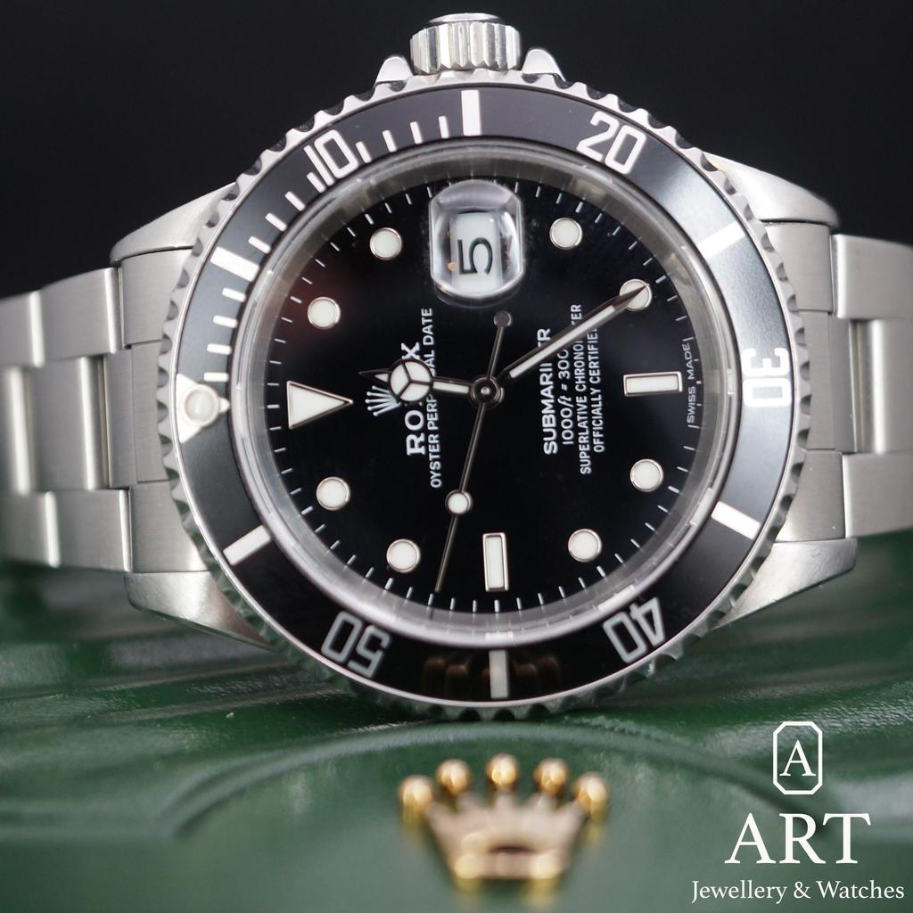 Pre-Owned Rolex Submariner 40mm 16610