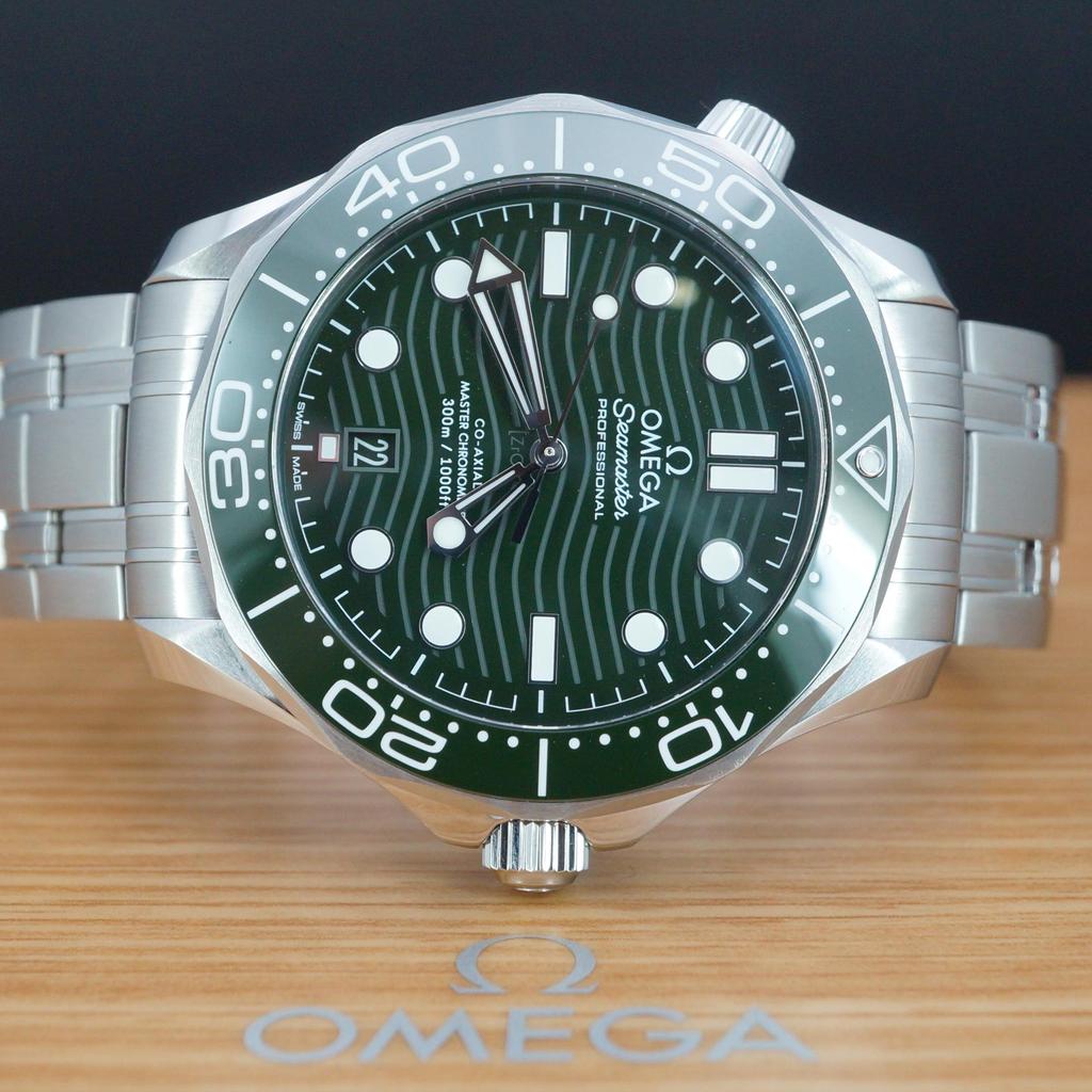 Pre-Owned Omega Seamaster Diver 210.30.42.20.10.001