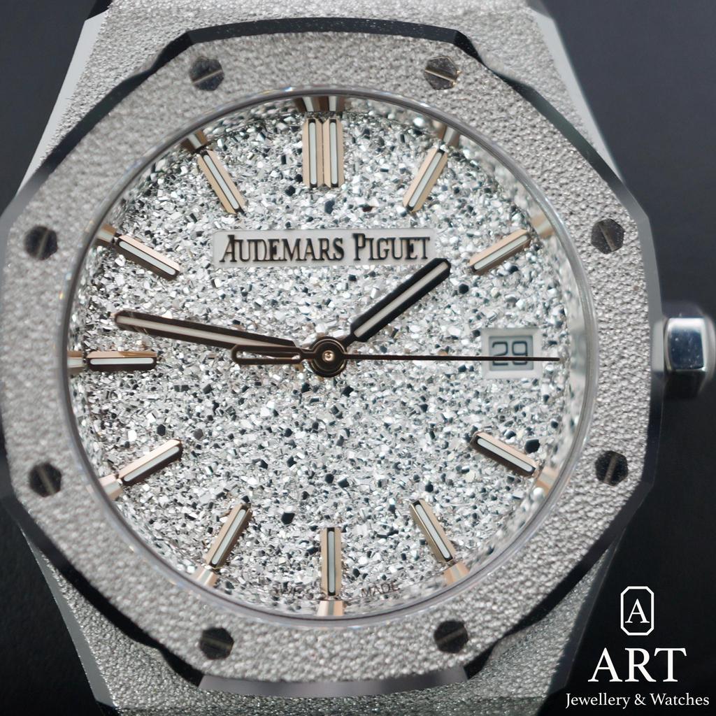 Pre-Owned Audemars Piguet Royal Oak 34mm 77450BC.GG.1361BC.01