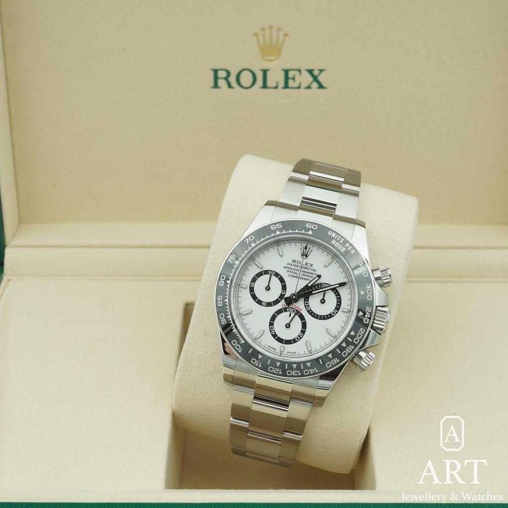 New Rolex Daytona 40mm 126500LN