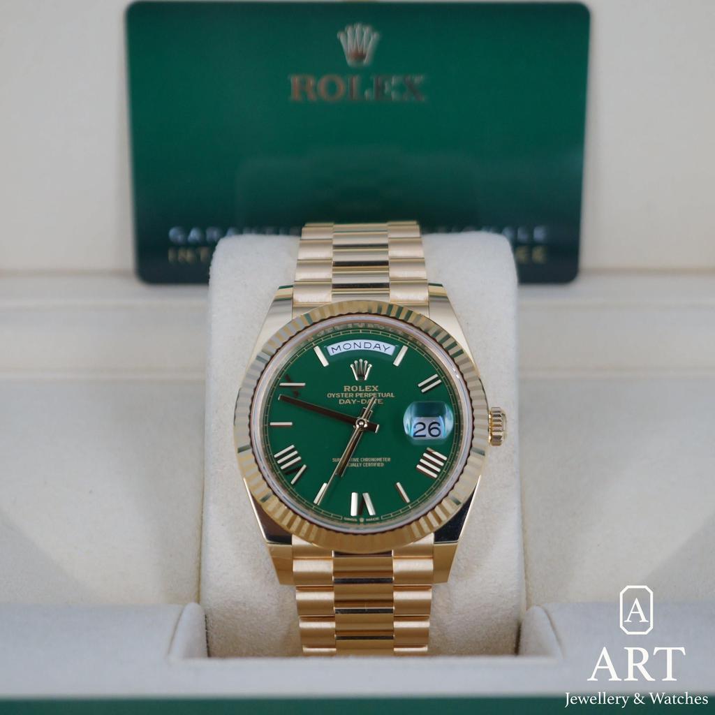 Pre-Owned Rolex Day-Date 40mm 228238