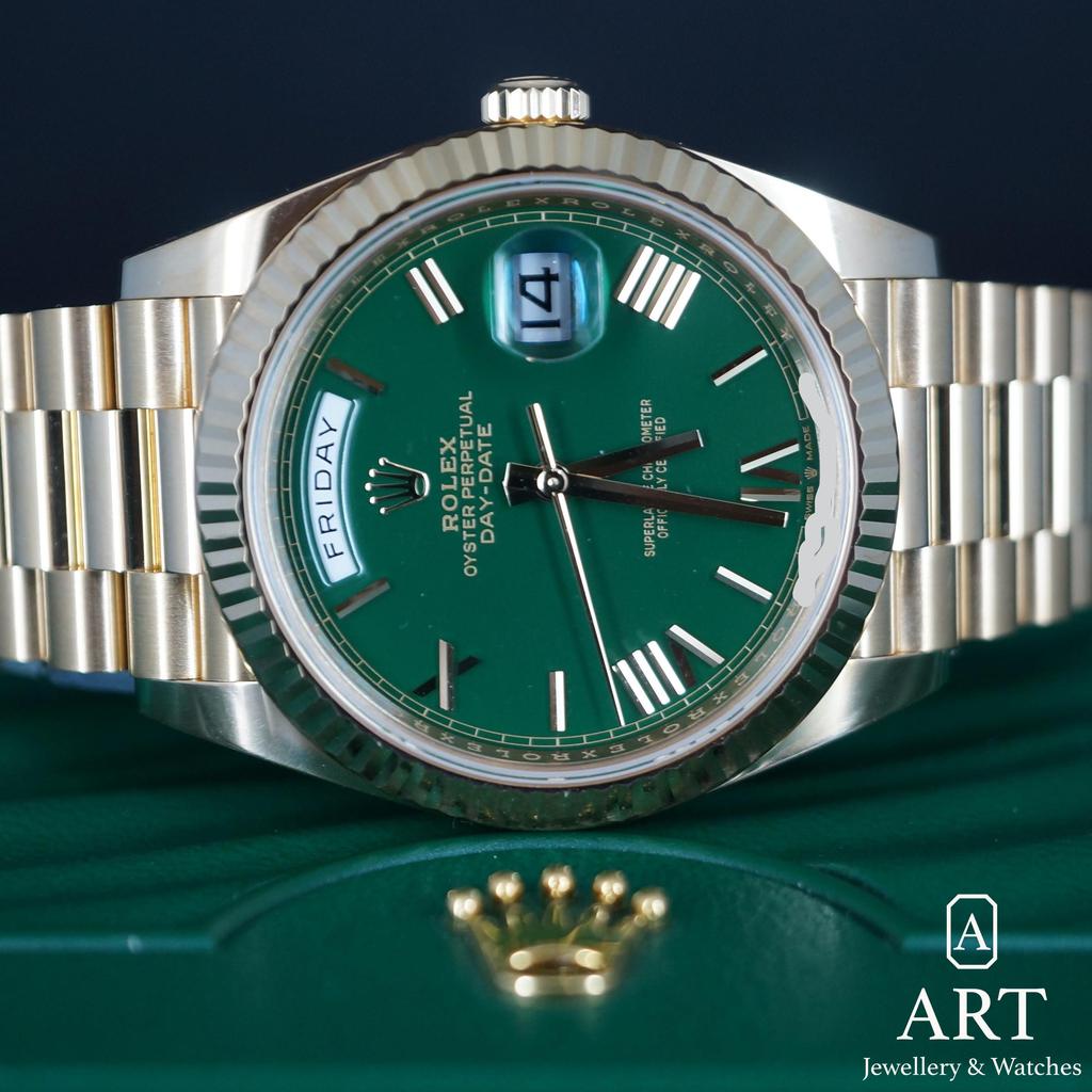 Pre-Owned Rolex Day-Date 40mm 228238