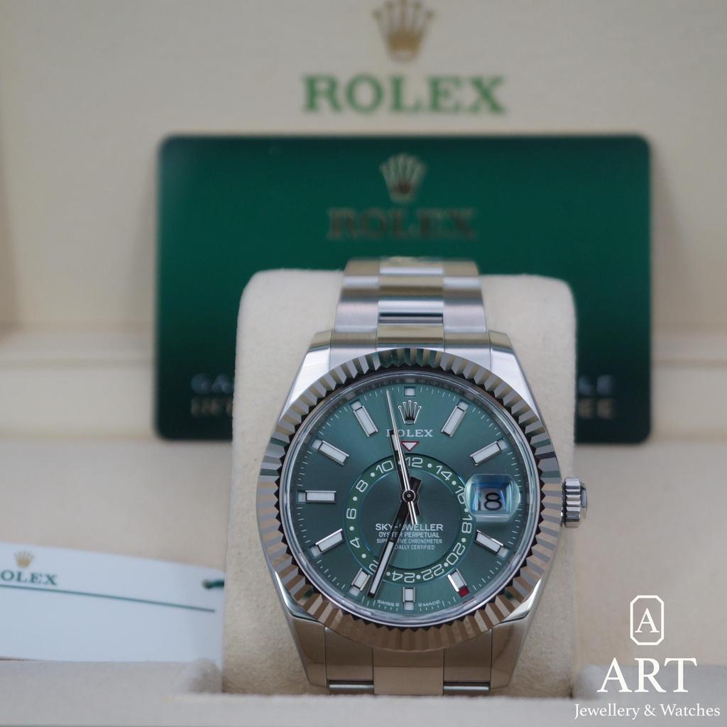 Pre-Owned Rolex Sky-Dweller 42mm 336934
