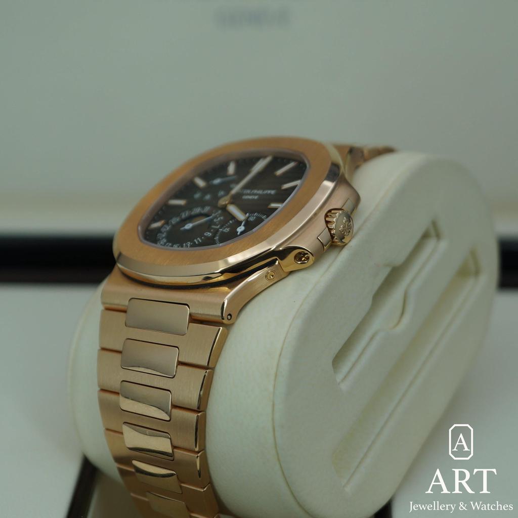 New Patek Philippe Nautilus 40mm 5712/1R-001
