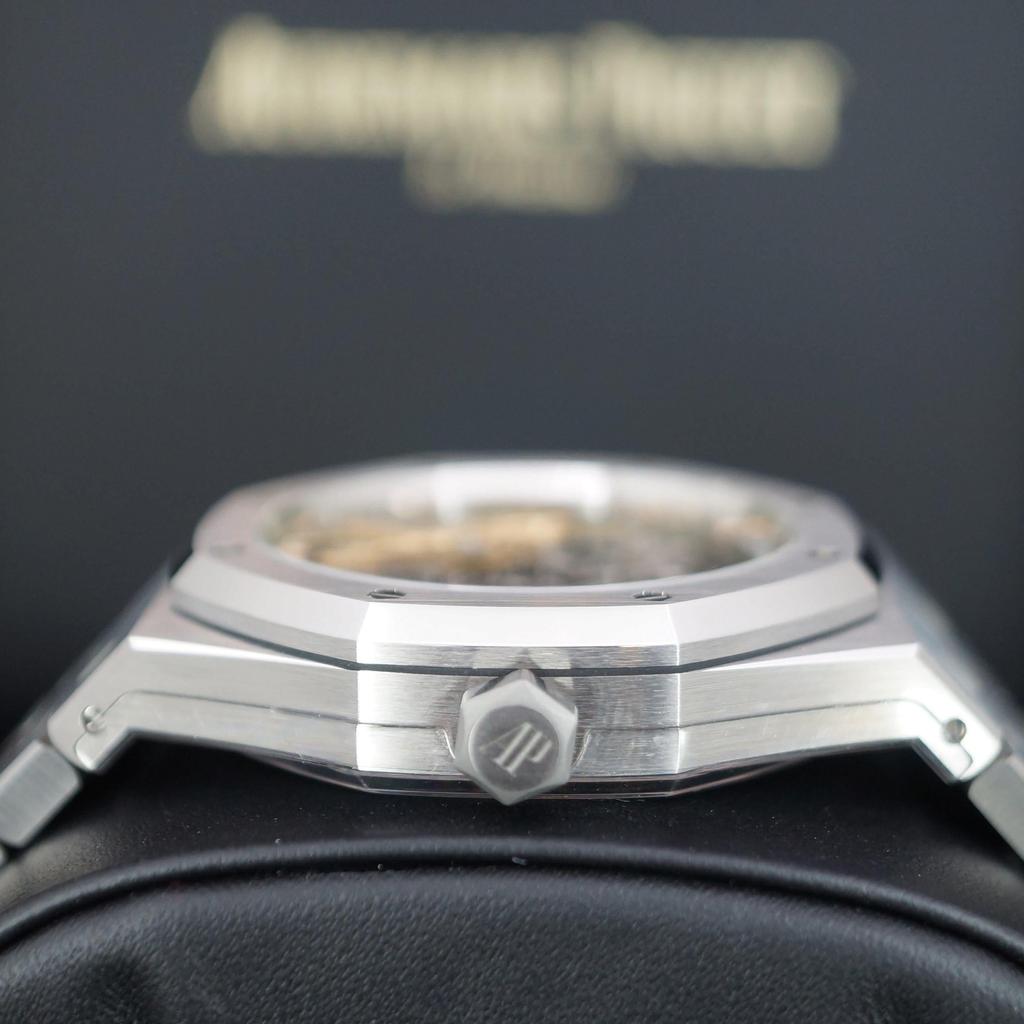 Pre-Owned Audemars Piguet Royal Oak Skeleton 15407ST.OO.1220ST.01