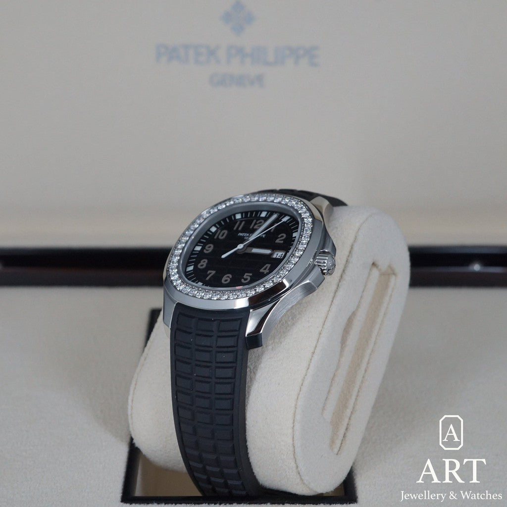 Pre-Owned Patek Philippe Aquanaut 38,8 mm 5267/200A-001