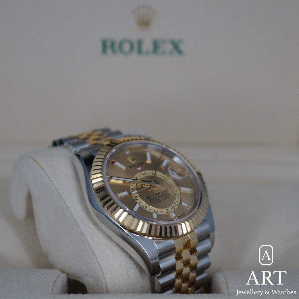 Pre-Owned Rolex Sky-Dweller 42mm 336933