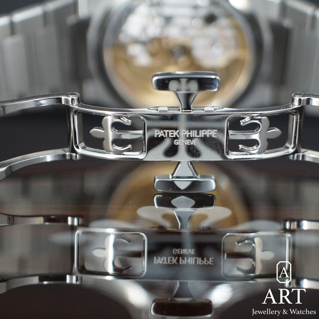 New Patek Philippe Nautilus 35,2mm 7118/1200A-011