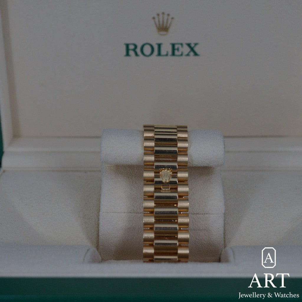 Pre-Owned Rolex Day-Date 40mm 228238