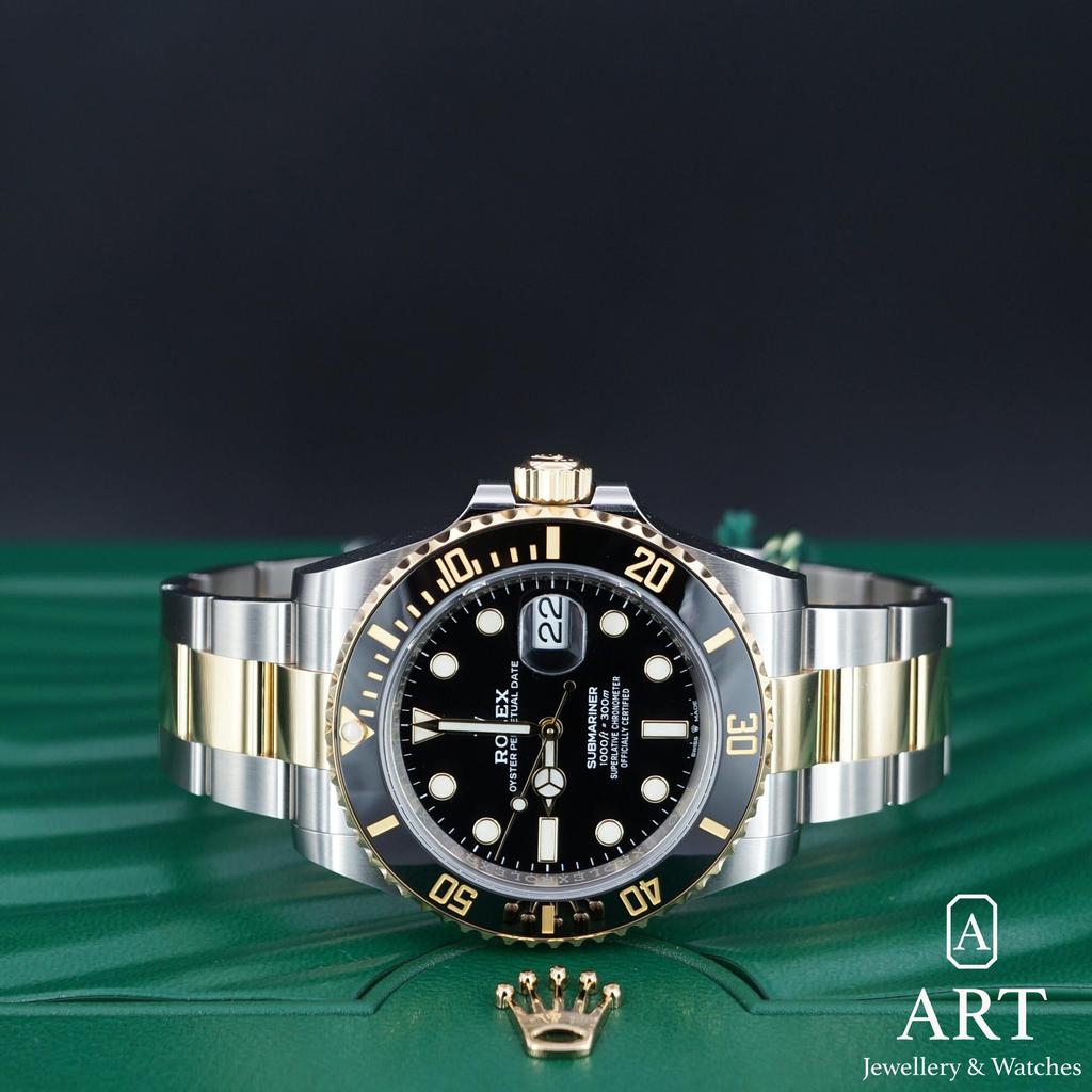 Pre-Owned Rolex Submariner Date 41mm 126613LN