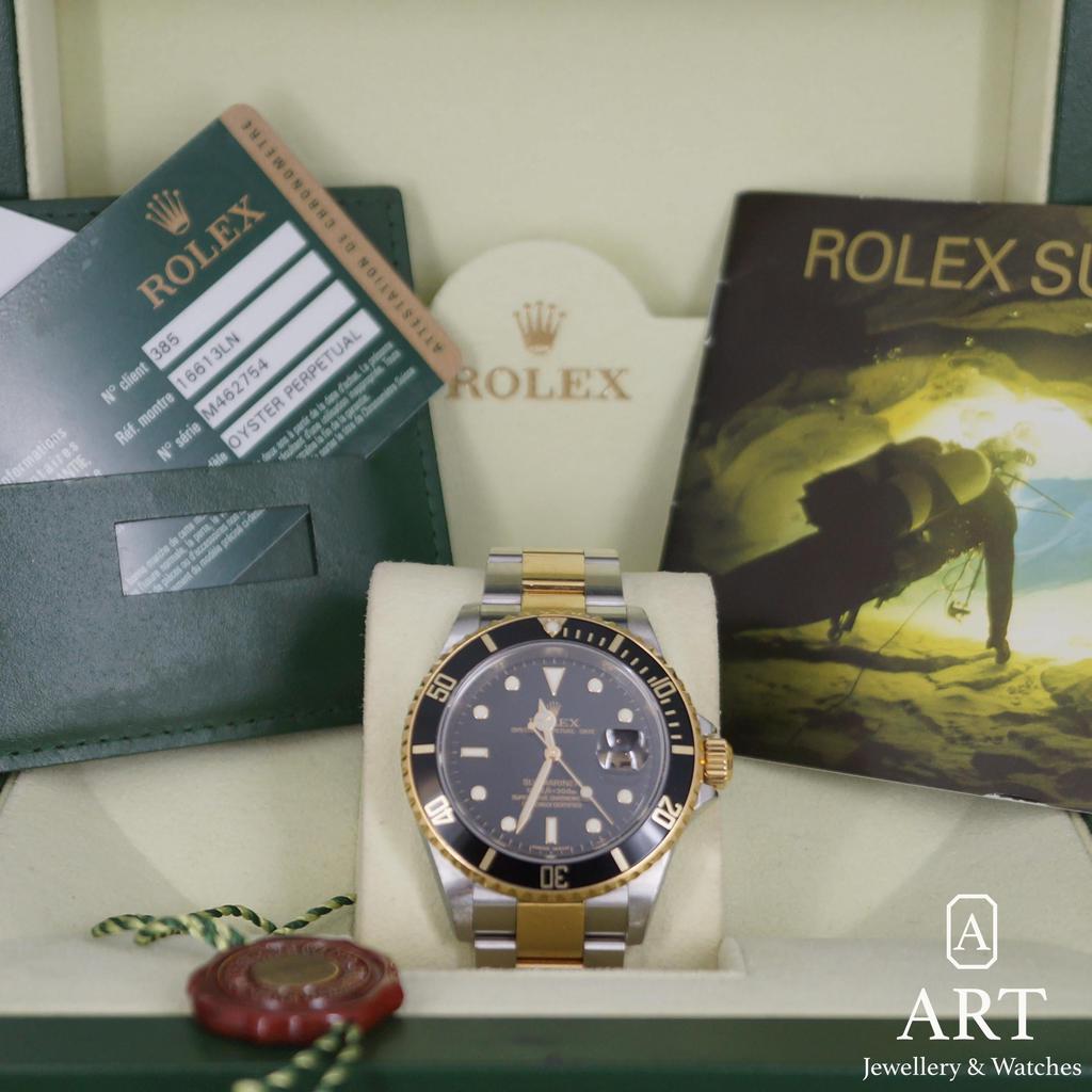 Pre-Owned Rolex Submariner Date 40mm 16610LN