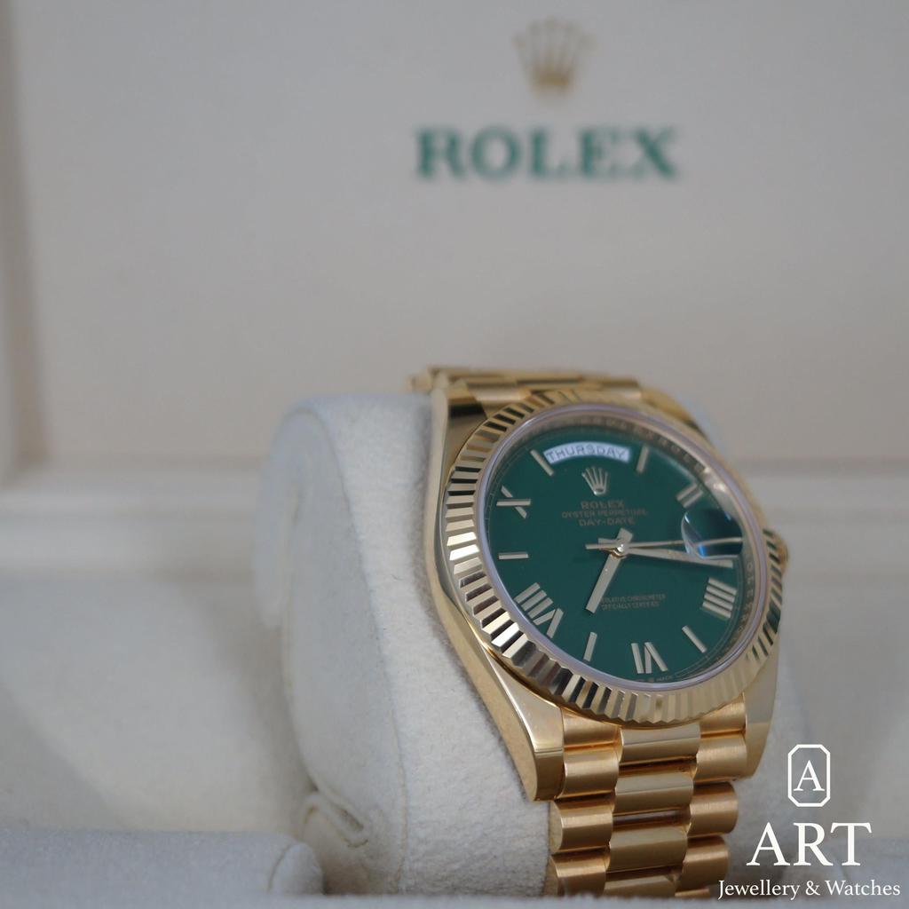 Pre-Owned Rolex Day-Date 40mm 228238