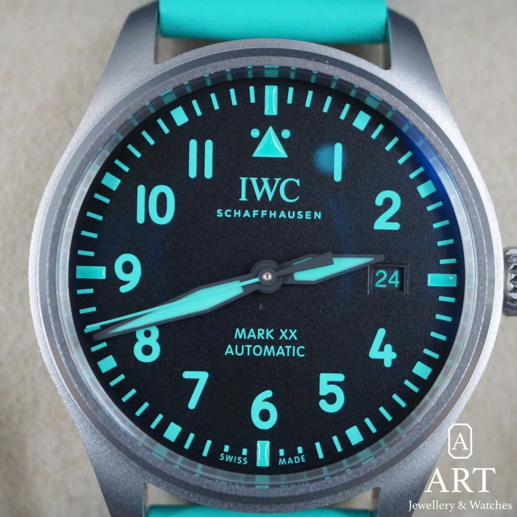 New IWC Pilot Mark 40mm IW328210