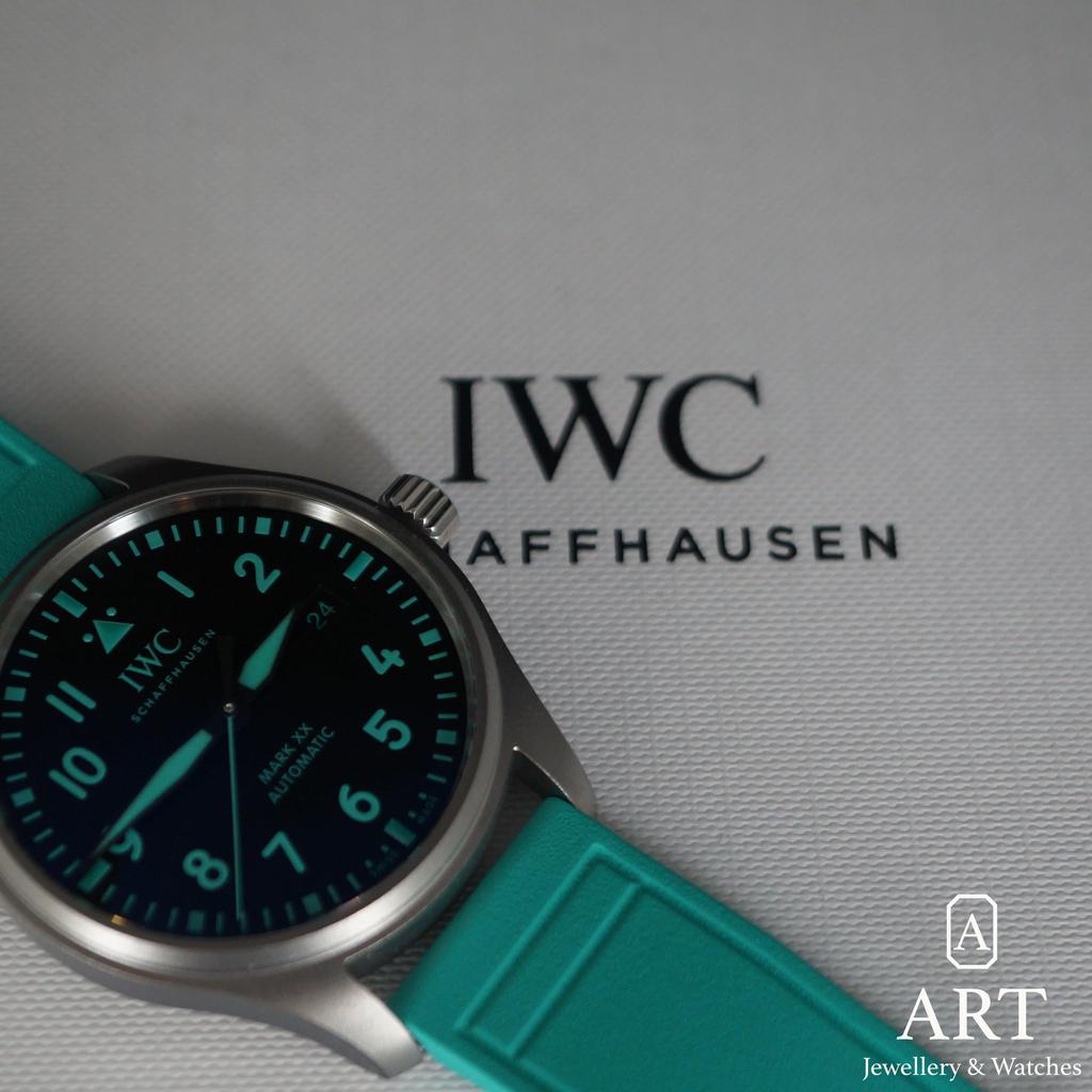 New IWC Pilot Mark 40mm IW328210