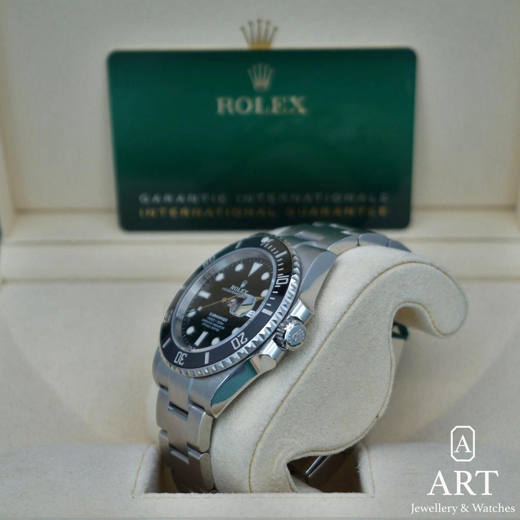 Pre-Owned Rolex Submariner Date 41mm 126610LN