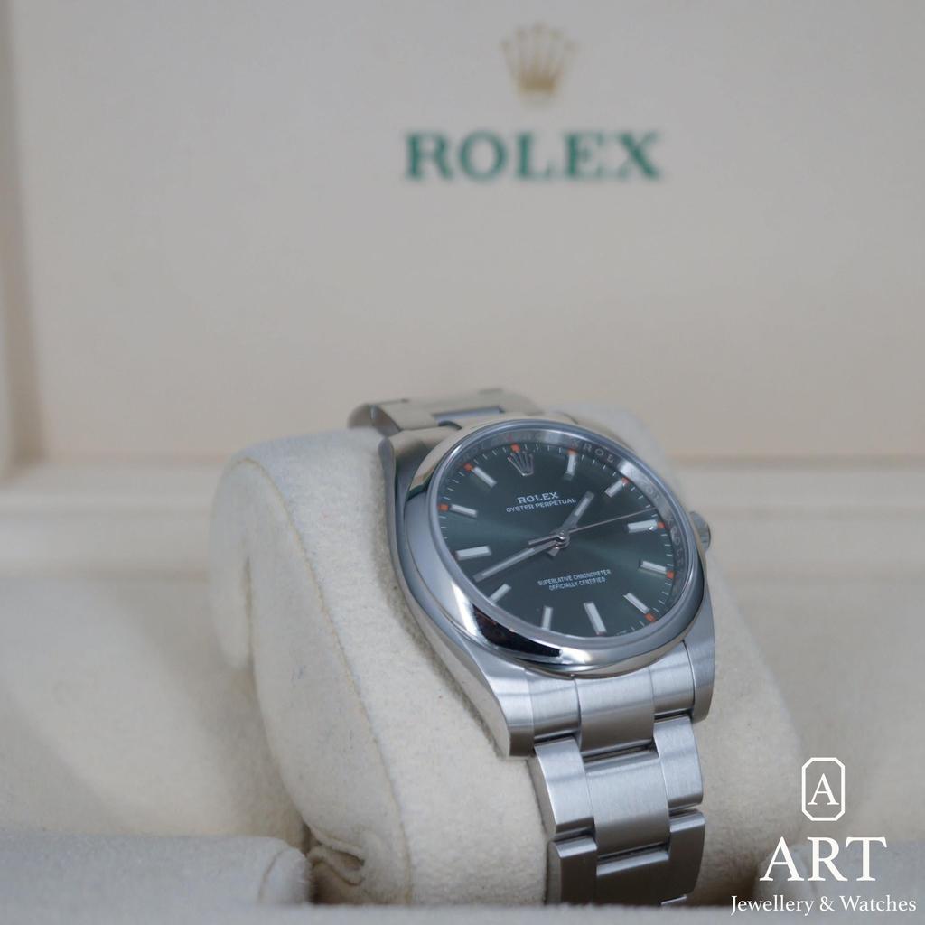 Pre-Owned Rolex Oyster Perpetual 34mm 114200