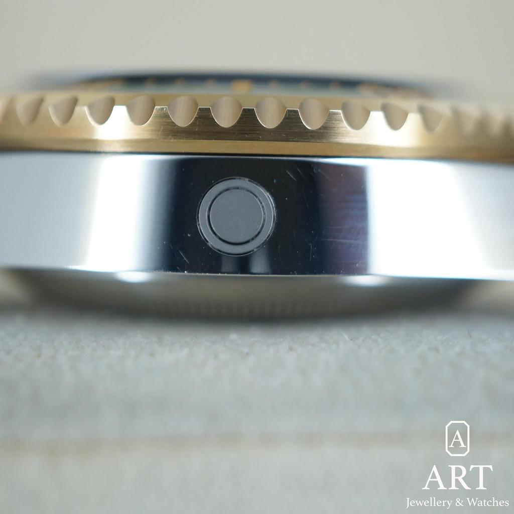 Pre-Owned Rolex Sea-Dweller43mm 126603