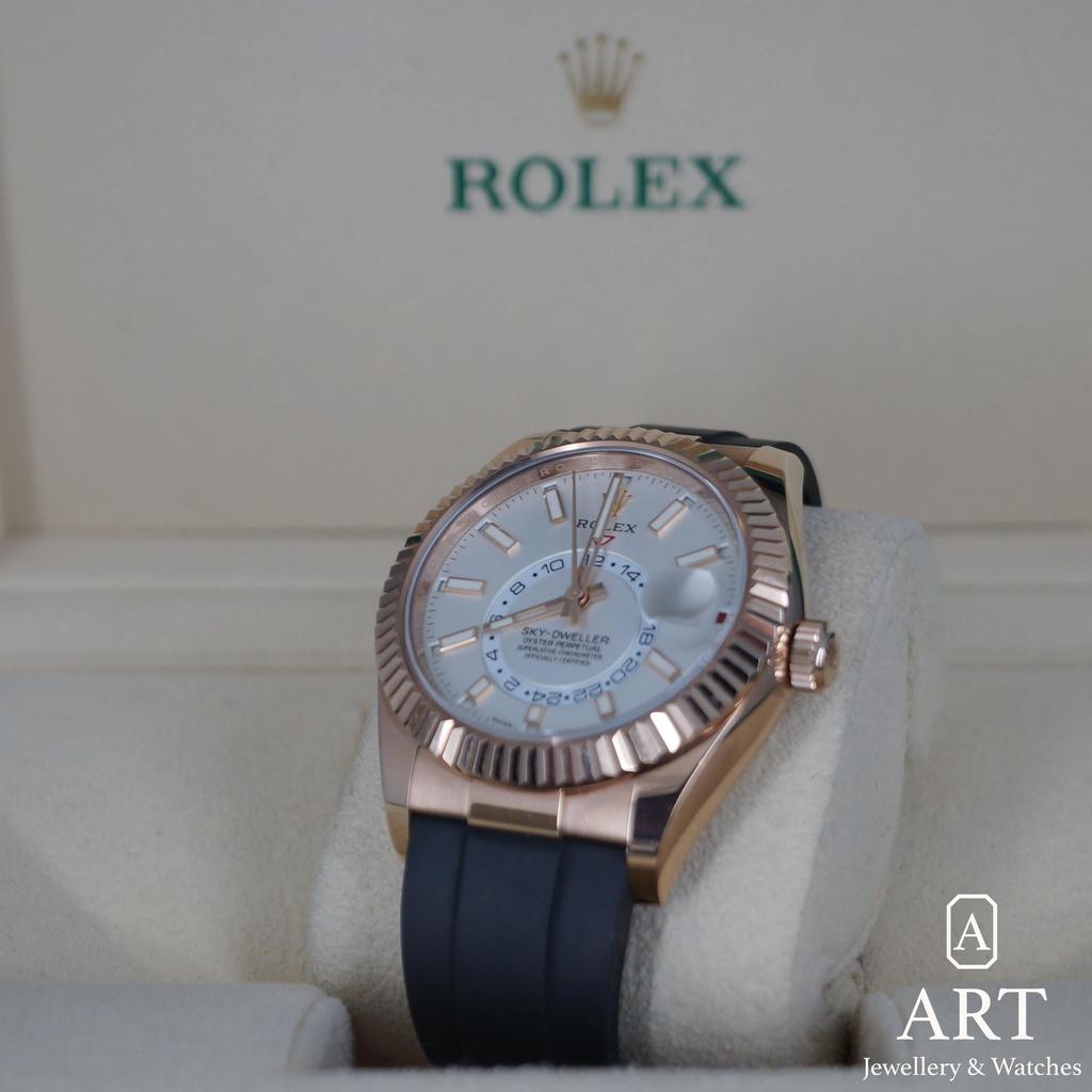 Pre-Owned Rolex Sky-Dweller 42mm 326935