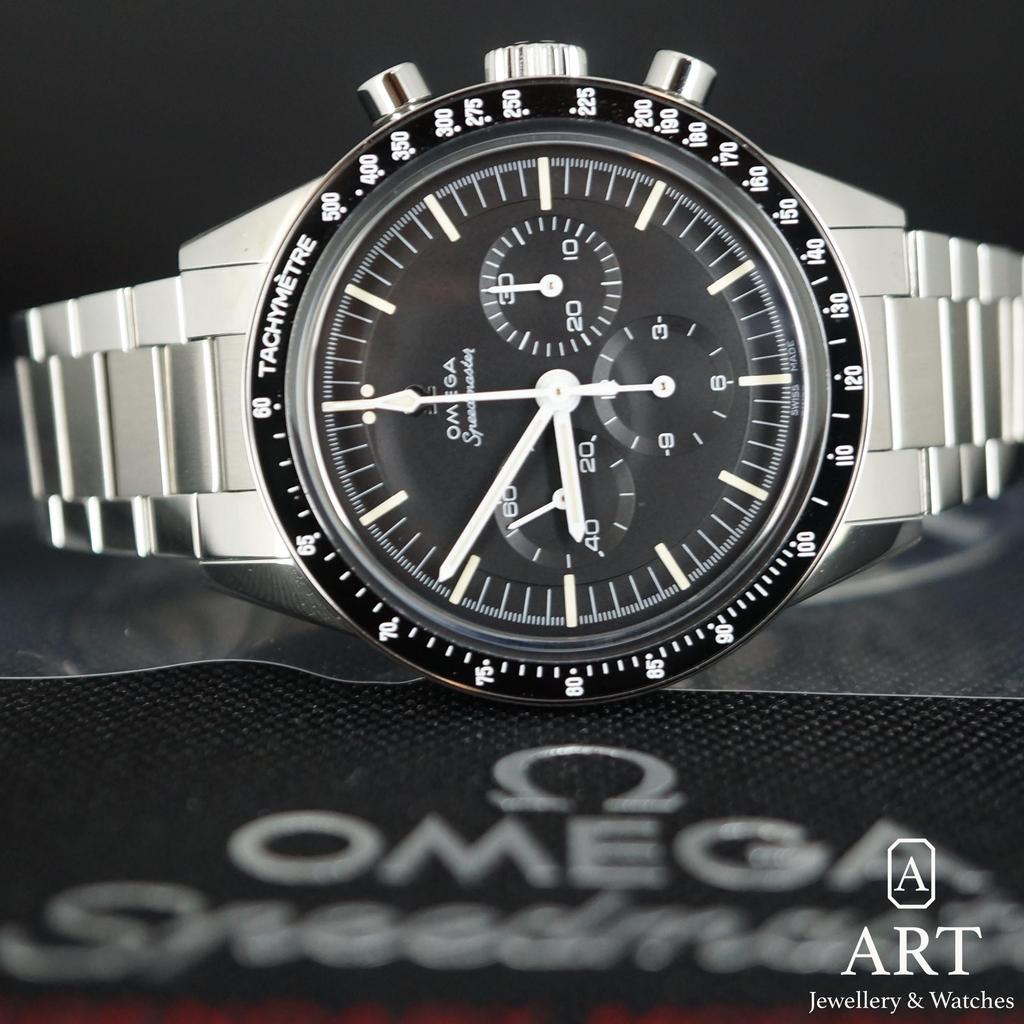 Pre-Owned Omega Speedmaster Moonwatch 42mm 310.30.42.50.01.001