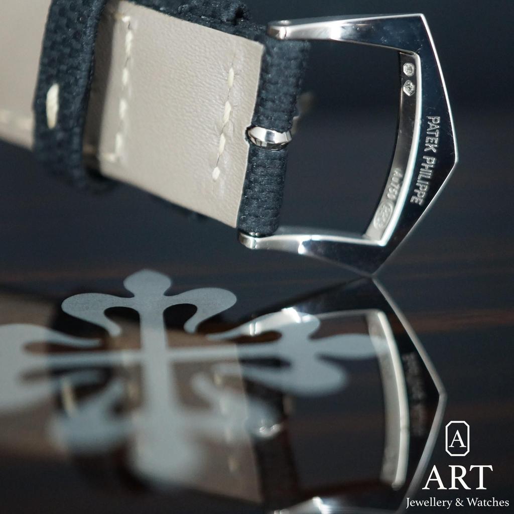 Pre-Owned Patek Philippe Calatrava 40mm 5226G-001