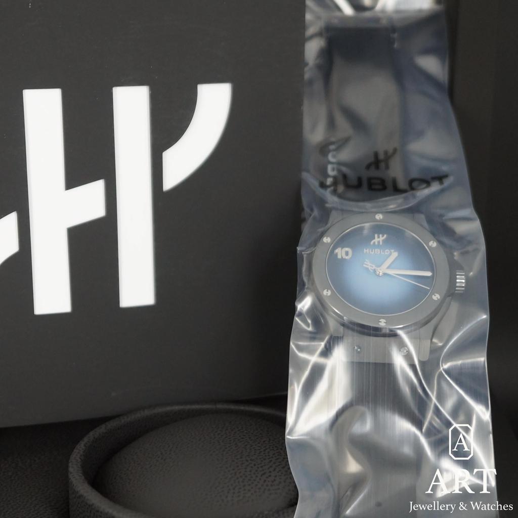 New Hublot Classic Fusion 42mm 542.CX.5170.RX.DOG