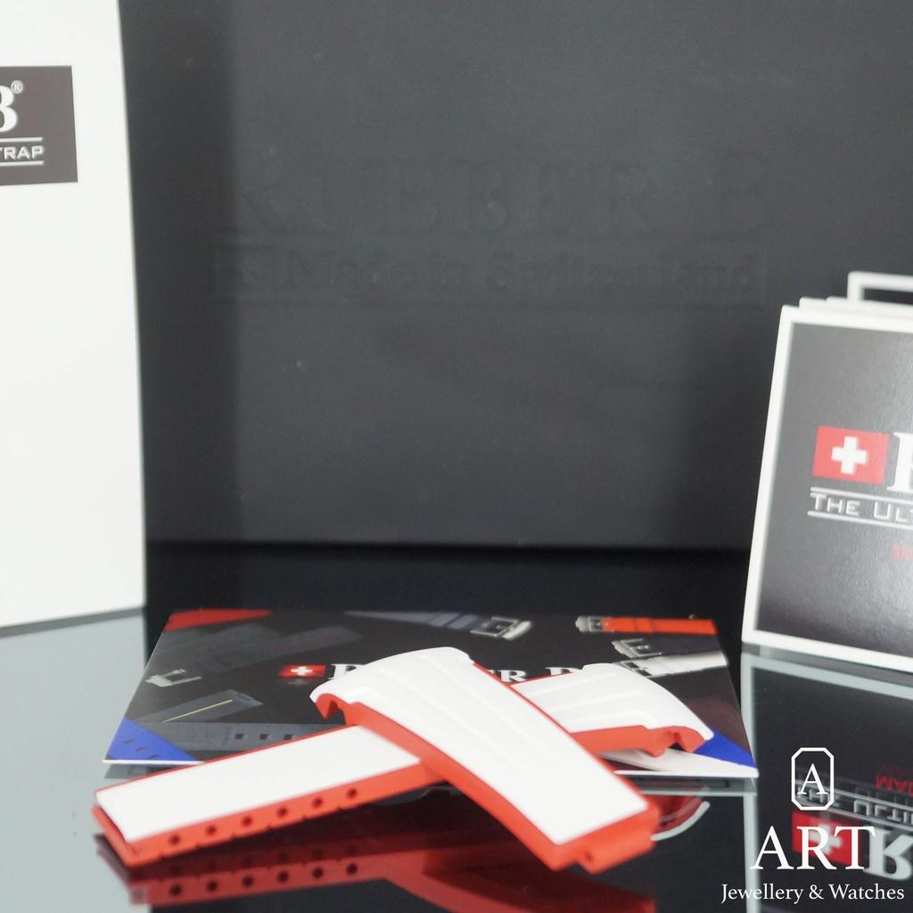 New Rolex Rubber B Rolex Sky Dweller Bracelet Ref:M111 M111