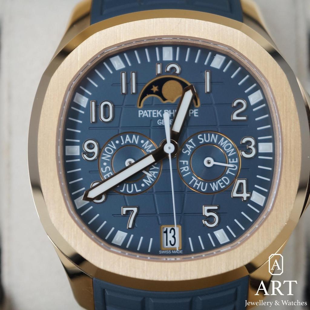 Pre-Owned Patek Philippe Aquanaut 39.9mm 5261R