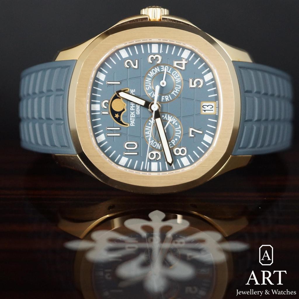 Pre-Owned Patek Philippe Aquanaut 39.9mm 5261R