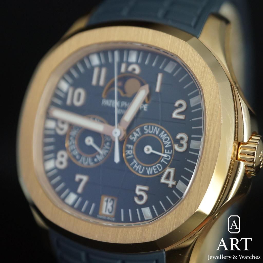 Pre-Owned Patek Philippe Aquanaut 39.9mm 5261R