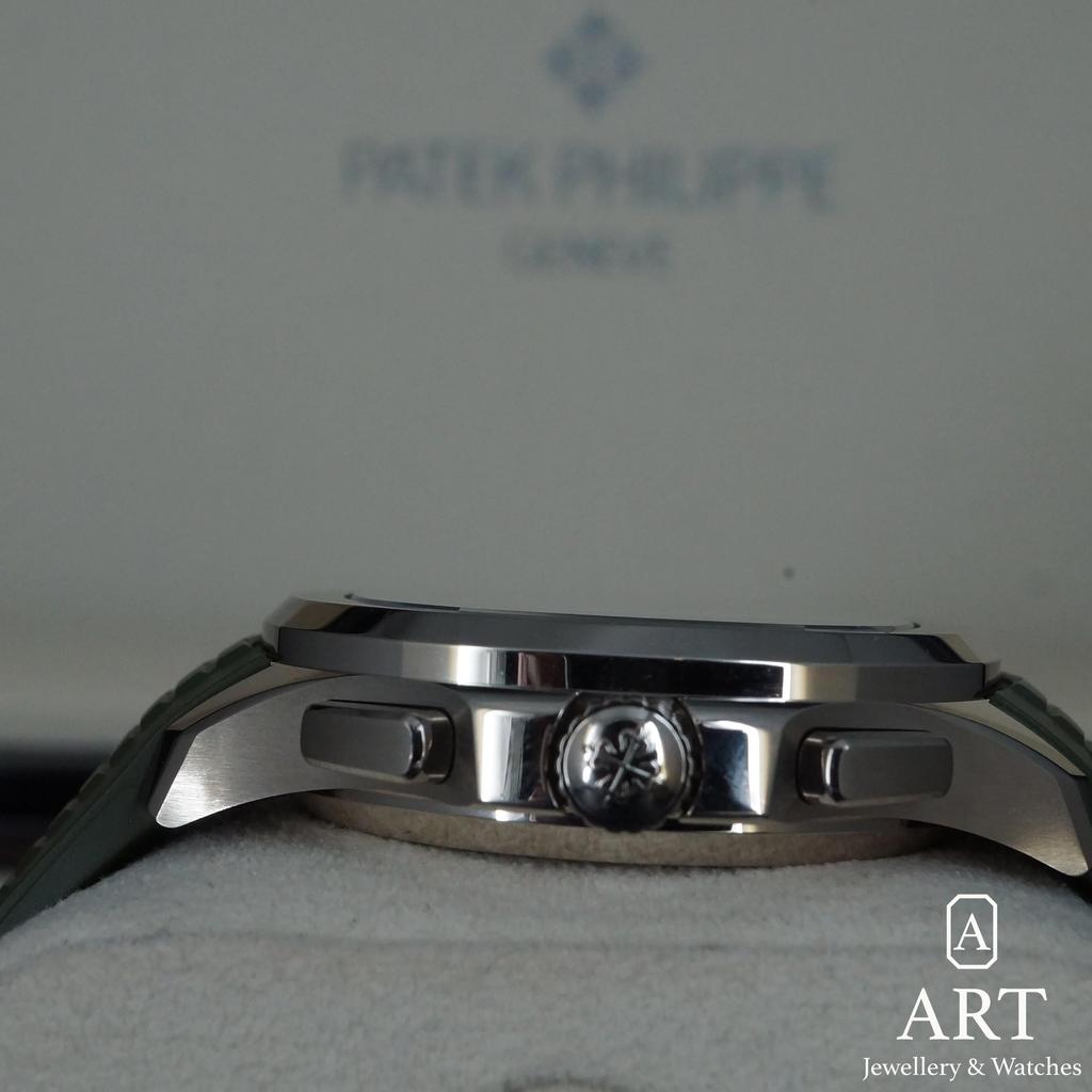 Pre-Owned Patek Philippe Aquanaut 42.2mm 5968G-010