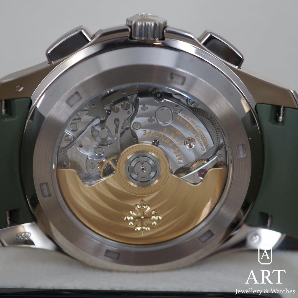 Pre-Owned Patek Philippe Aquanaut 42.2mm 5968G-010