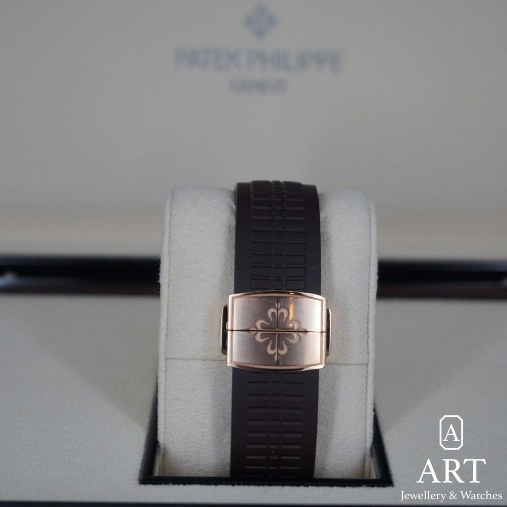 New Patek Philippe Aquanaut 42mm 5968R-001