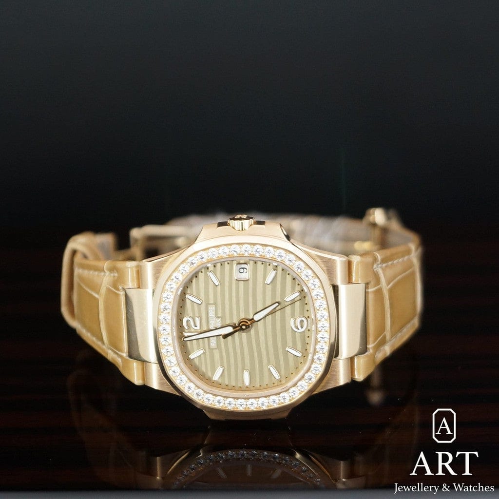 Patek Philippe Nautilus 32,5mm 7010R-012