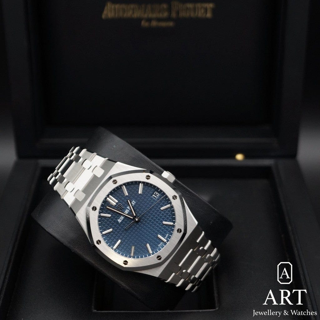 Pre-Owned Audemars Piguet Royal Oak 41mm 15500ST.OO.1220ST.01