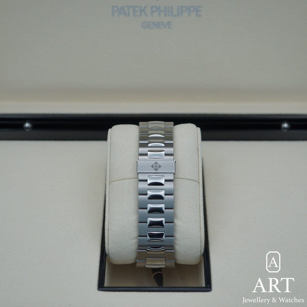 Pre-Owned Patek Philippe Nautilus 40,5mm 5990/1A-001