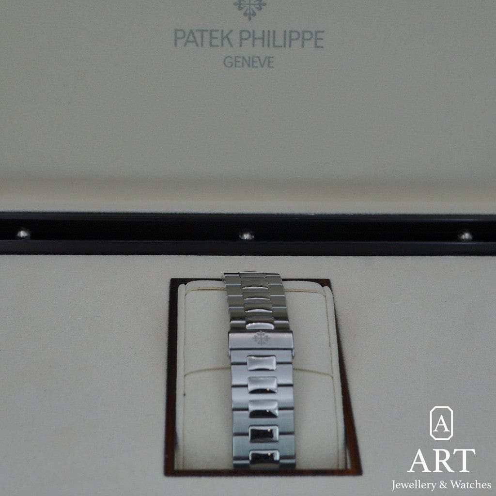 Pre-Owned Patek Philippe Nautilus 40mm 5711/1A-011