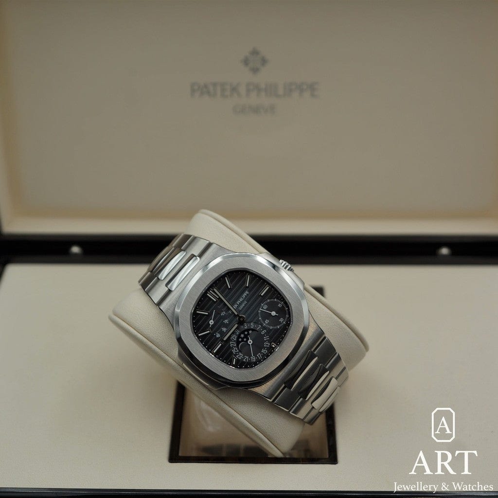 Pre-Owned Patek Philippe Nautilus 40mm 5712/1A